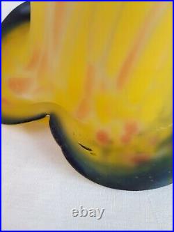 3 tulipes pâte de verre marmoréen jaune signées Muller Frères Lunéville art déco