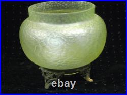 Ancien Vase Coupe Verre Irise Nid Abeille Art Nouveau Style Loetz Pied Bronze Ancien Vase Coupe Verre Irise Nid Abeille Art Nouveau Style Loetz Pied Bronze