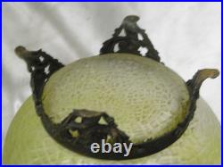 Ancien Vase Coupe Verre Irise Nid Abeille Art Nouveau Style Loetz Pied Bronze Ancien Vase Coupe Verre Irise Nid Abeille Art Nouveau Style Loetz Pied Bronze