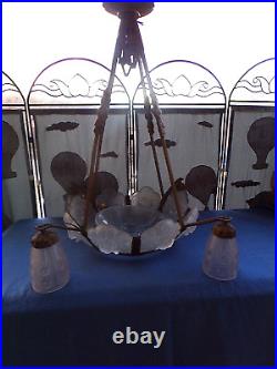 Ancien lustre Art-Nouveau-fer forgé et pate de verre compressée-pavés de verres