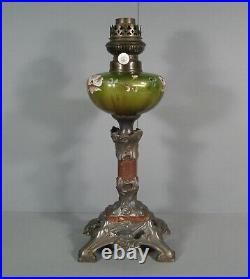 Ancienne Lampe A Pétrole Style Art Nouveau En Verre Émaillé Peint Et Régule