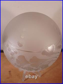 Art Nouveau 20/30 Important Globe verre gravé à l'acide Décor Fleur Signé Deveau