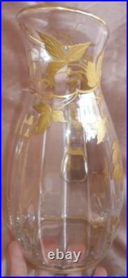 Carafe Art Nouveau en verre à décor floral Framboises doré or fin vers 1900 Carafe Art Nouveau en verre à décor floral Framboises doré or fin vers 1900