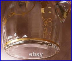 Carafe Art Nouveau en verre à décor floral Framboises doré or fin vers 1900 Carafe Art Nouveau en verre à décor floral Framboises doré or fin vers 1900