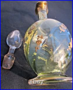 Carafe aiguière Art Nouveau, verre vert émaillé à l'or fin, LEGRAS Fleurs Carafe aiguière Art Nouveau, verre vert émaillé à l'or fin, LEGRAS Fleurs