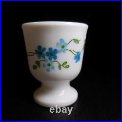 Coquetier verre opalin blanc bleu vert fleur style art nouveau France N8372