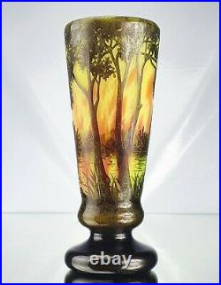 Daum Nancy Sublime Vase Paysage Lacustre Pâte de Verre Gravé Art Nouveau