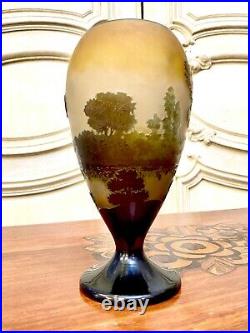 Emile Gallé Vase Conique Au Paysage Lacustre, Pate De Verre Art Nouveau
