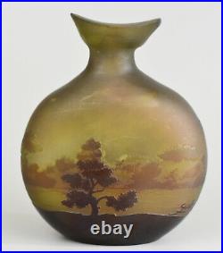 Emile Gallé-Vase gourde-Verre multicouches dégagé à l'acide-France, 1900/1920