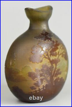 Emile Gallé-Vase gourde-Verre multicouches dégagé à l'acide-France, 1900/1920