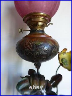 Importante Lampe A Petrole Heron Feuilles Nenuphar Bronze Art Nouveau 1900