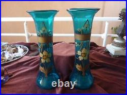 Importante paire de vases art nouveau peinture dorée, H 35cm