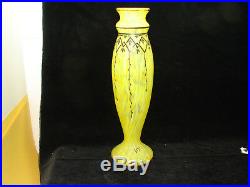 Joli vase Legras, pâte de verre, jaune et noir, 34 cm