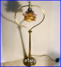 Lampe Art Nouveau Tulipe Pâte De Verre Piétement En Bronze Decor De Vigne