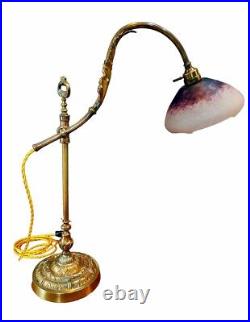 Lampe Art -Nouveau pied de Greffier en bronze abat-jour pâte de verre SCHNEIDER