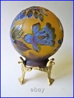 Lampe Art Nouveau, socle bronze, boule verre gravé, réalisée à la main
