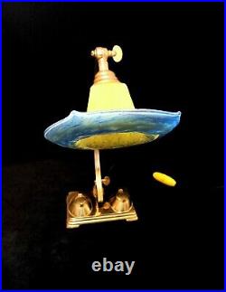 Lampe Col de Cygne en bronze avec deux encriers et un abat-jour en pâte de verre