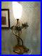 Lampe-a-poser-pied-Art-Nouveau-en-bronze-decor-de-chardons-tulipe-en-verre-fume-01-en