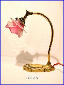 Lampe de bureau pied Col de Cygne bronze avec abat-jour tulipe en pâte de verre