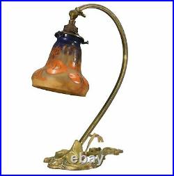 Lampe en bronze époque Art nouveau 1900 Le verre Français