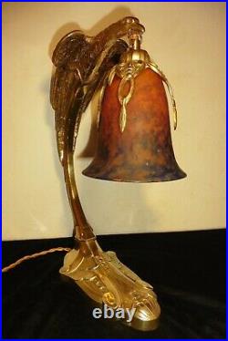 Lampe en bronze signée C. RANC avec abat-jour tulipe MULLER Frères LUNÉVILLE