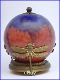 Lampe veilleuse en Pâte de Verre monture à décor de Libélules Art Nouveau 1900