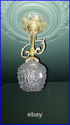 Lustre Ancien Bronze et Globe en verre Décoration Empire Art Nouveau Début XX°