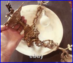 Lustre Art Nouveau en albatre avec 3 bras tulipes en verre alabaster light shade