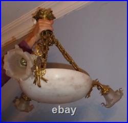 Lustre Art Nouveau en albatre avec 3 bras tulipes en verre alabaster light shade