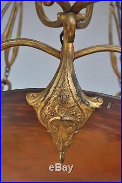 Lustre Art nouveau monture bronze doré et vasque pate de verre
