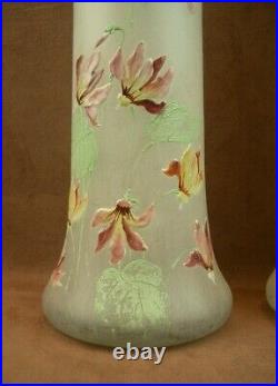 Paire De Grands Vases En Verre Emaille Art Nouveau Decor Floral Legras