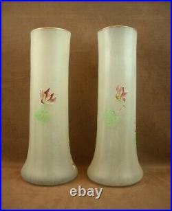 Paire De Grands Vases En Verre Emaille Art Nouveau Decor Floral Legras