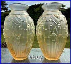 Paire Vases Art Deco Art nouveau Verre Pressé Moulé Dépoli irisé Ancien 1930