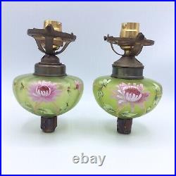 Paire toupies lampes à pétrole de piano verre émaillé décor floral Art Nouveau