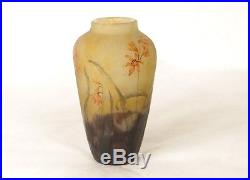 Petit vase pâte de verre Daum Nancy fleurs Giroflées Art Nouveau XIXème