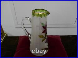 Pichet art nouveau verre givré, cannelé, émaillé aux iris, H 25cm