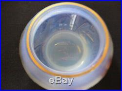 Précieuse petite coupe DAUM NANCY en pâte de verre opalescente 8 cm de diamètre