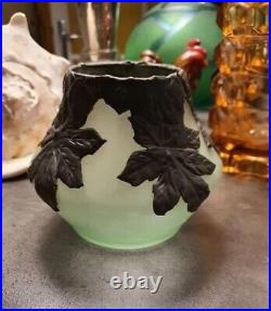 Rare vase boule art nouveau pate de verre décor de marronnier en étain Nancy