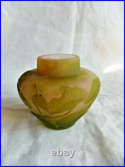 Superbe Vase Miniature Ancien Art Nouveau Galle Pate De Verre Iris Coquelicots