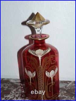 Superbe rare FLACON ART NOUVEAU DÉCOR FLEURS VERRE EMAILLEE COULEUR ROUGE 1900