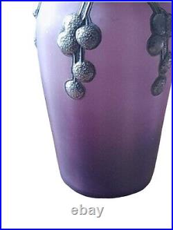 Très Joli Vase Art Nouveau Camaïeu de violet Hauteur 31 cm