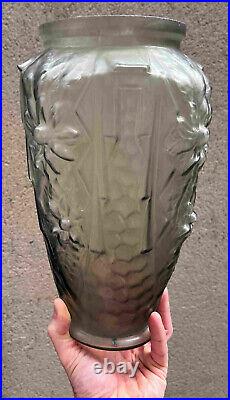 Vase Art Nouveau / Art Déco vers 1920 cf. Legras Lalique