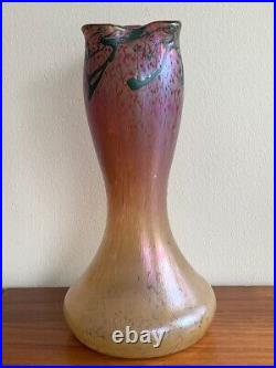 Vase Art Nouveau En Verre Iridescente