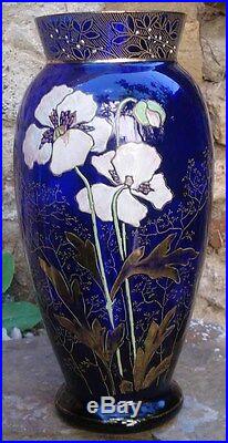 -Vase Art Nouveau en Verre Emaillé 30,5 cm de hauteur