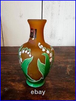 Vase D'Argental en verre mutlicouche dégagé a l'acide Art nouveau