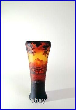 Vase Devez. Pate De Verre. Vase Art Nouveau
