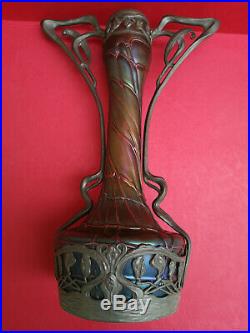 Vase art nouveau Loetz verre irisé Jugendstil iridescent glass Hauteur 37,5 cms
