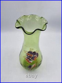 Vase en verre soufflé émaillé à décor floral de Legras Montjoye Art Nouveau