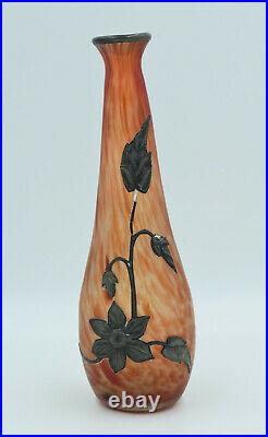 Vase long col Art Nouveau Verre marmoréen et monture étain -France, circa 1900